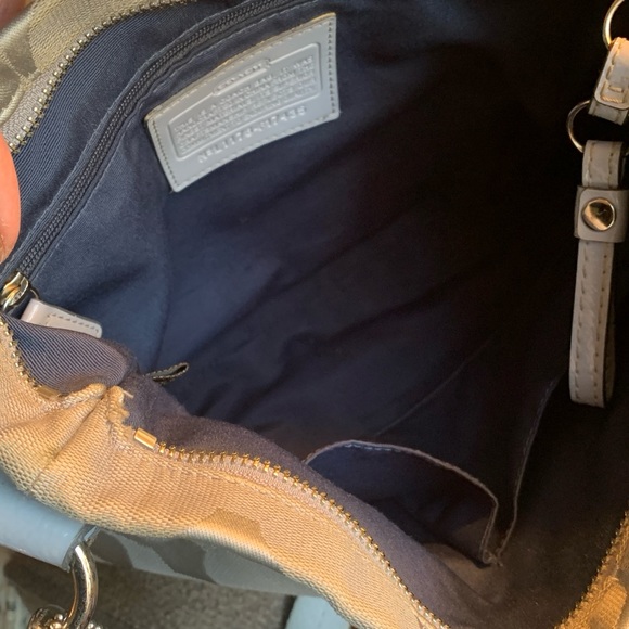 SOLD⛔️Authentic COACH 1941 Signature canvas/patent leather Stripe zip CrossBody - Picture 12 of 16